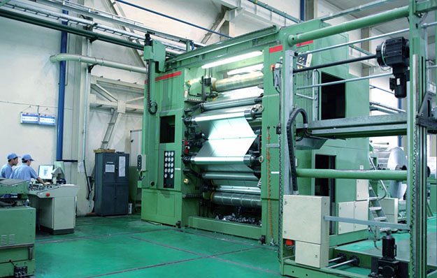 sb3 aluminium foil cutting machine.jpg